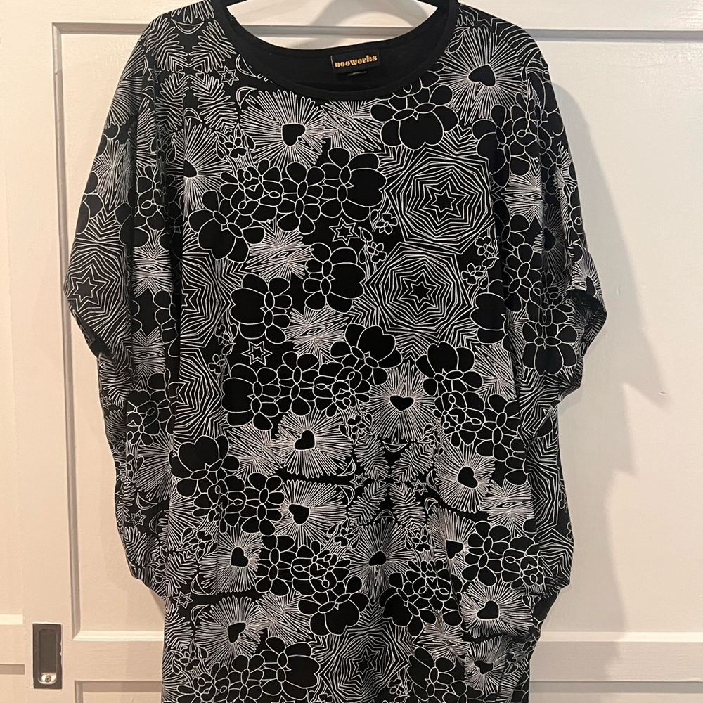 Nooworks circle dress - size Small
